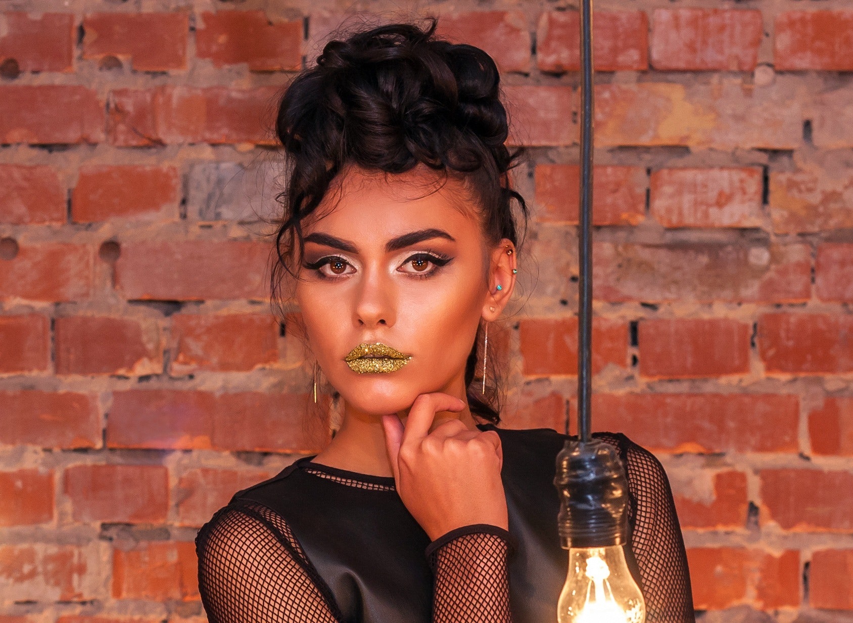 Penteado moicano: estilos, ideias, dicas e passo a passo adult bricks face 531070 - Penteado moicano: estilos, ideias, dicas e passo a passo